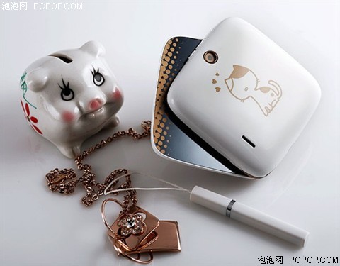 天语胭脂x90广告图?天语x90哪年出的?物以稀为贵！天语胭脂X90再推限量版