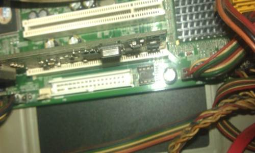 e7400配什么主板_主板没有挡板_cpu天梯图