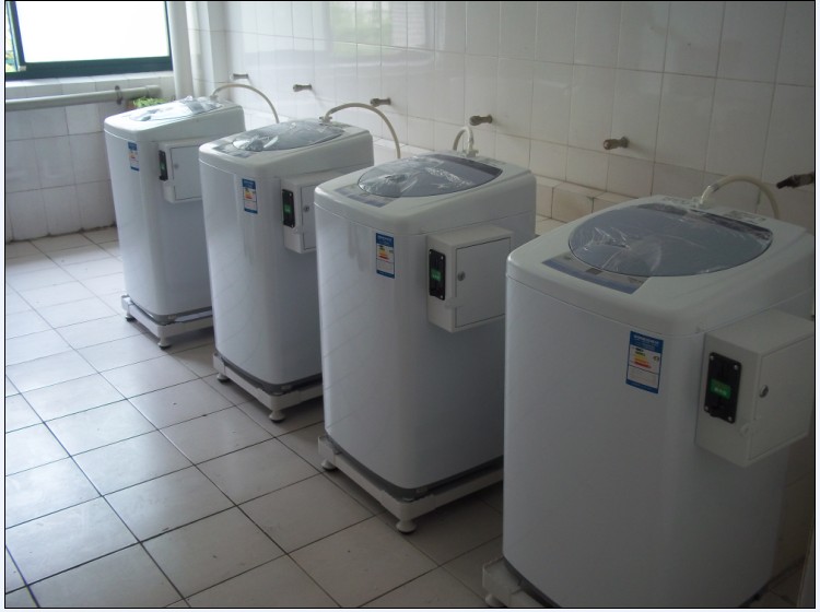 自动投币洗衣机价格_投币洗衣机如何管理_做投币洗衣机生意风险