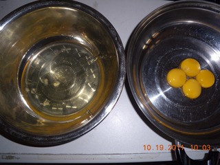 电压力锅做蛋糕的做法步骤：1