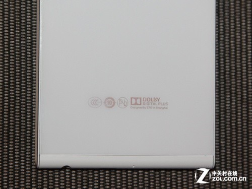 超薄机身+玻璃质感 中兴星星1号上手体验 