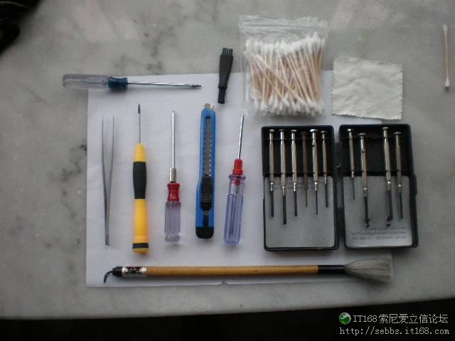 w995拆机?w995扬声器?索爱w995wifi?转 索尼爱立信 W995 详细 讲解 实机 实拍 拆解图