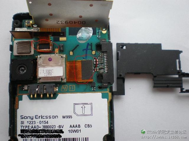 w995拆机?w995扬声器?索爱w995wifi?转 索尼爱立信 W995 详细 讲解 实机 实拍 拆解图