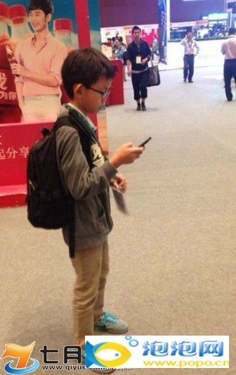 中国最小黑客汪正扬背景照片 只因不想做作业入侵学校系统