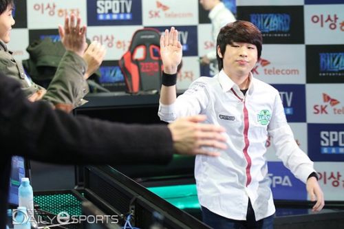 星际争霸2GSL选手Maru 要打Zest我都精神崩溃了