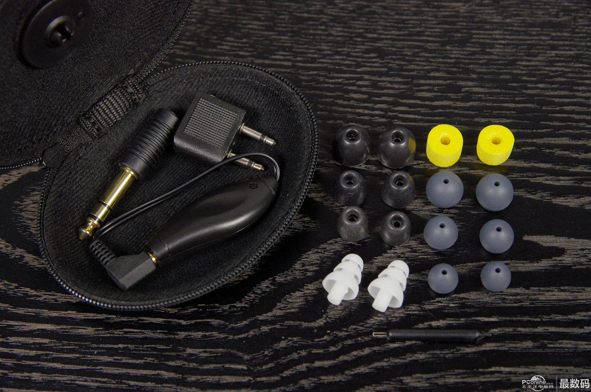 定制耳机?森海塞尔ie8?动铁四天王之一 舒尔SE535高端耳塞体验