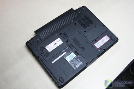 扩展能力如何？戴尔Inspiron 1420初拆 