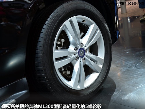 2013款奔驰ml300报价 奔驰ml300越野车价格