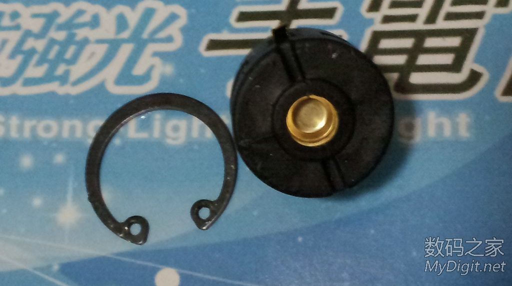 ifire是什么牌子?firevip.duapp?拆个17.9元包邮的IFire手电筒，值不值大家看看