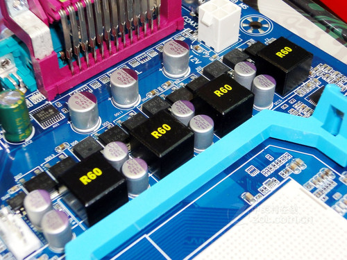 太实惠了 技嘉NF520配2G内存才卖499元 