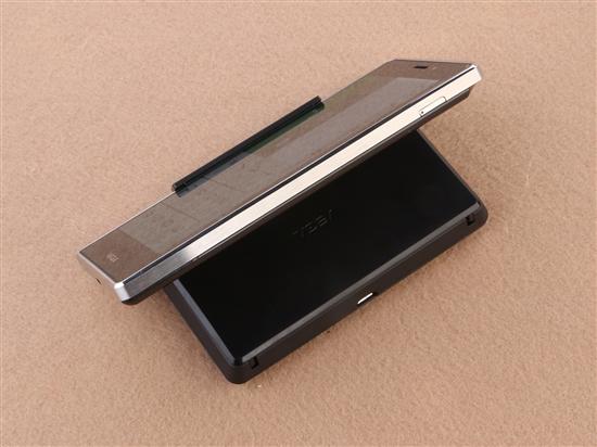 特立独行的精湛工艺 泛泰A870黑色开箱