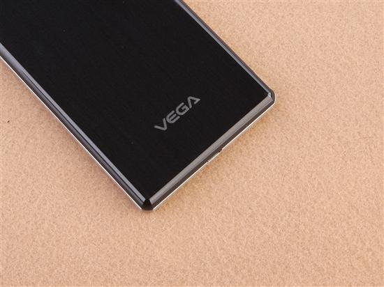 特立独行的精湛工艺 泛泰A870黑色开箱