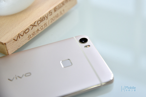 vivo xplay评测?vivox7和oppor9哪个好?vivoxplay5和vivox6plus?803天的等待