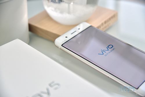 vivo xplay评测?vivox7和oppor9哪个好?vivoxplay5和vivox6plus?803天的等待