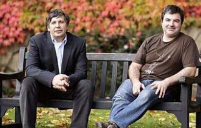 （因成功从石墨中分离石墨烯而获得诺贝尔物理学奖的曼彻斯特大学安德烈·海姆和康斯坦丁·诺沃肖洛夫教授）