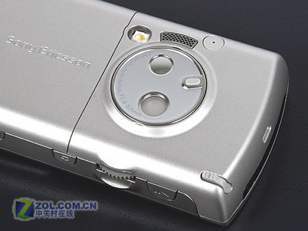 新UIQ商务旗舰 索爱P990评测报告(上) 