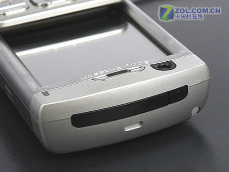 新UIQ商务旗舰 索爱P990评测报告(上) 