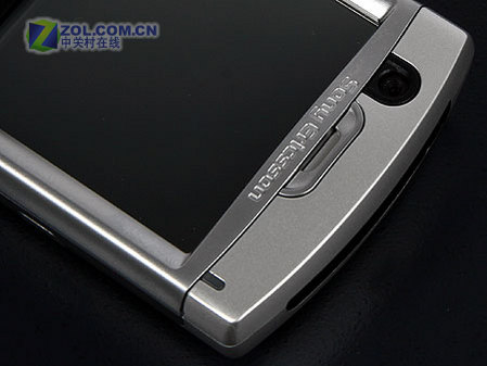 新UIQ商务旗舰 索爱P990评测报告(上) 