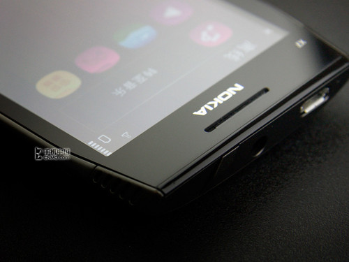 Symbian Anna来袭 诺基亚X7-00首发评测 