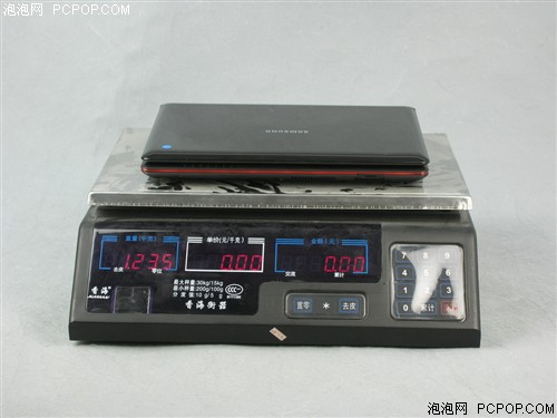 三星nc110上网本升级?三星n110很慢怎么办?全新模具+超长续航电池:三星N110首测