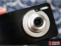 1400万像素3倍光变 时尚最强拍照手机 