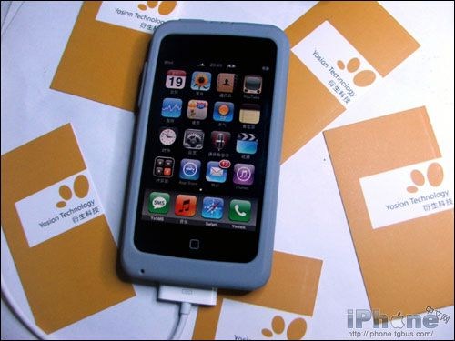 ipod touch 苹果皮?苹果笔记本 win10系统?苹果皮ipod4?穿上苹果皮iPodtouch变身iPhone