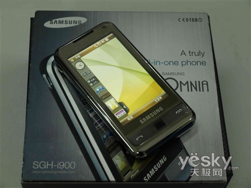 500万像素拍照机 三星i900国庆特别价2180