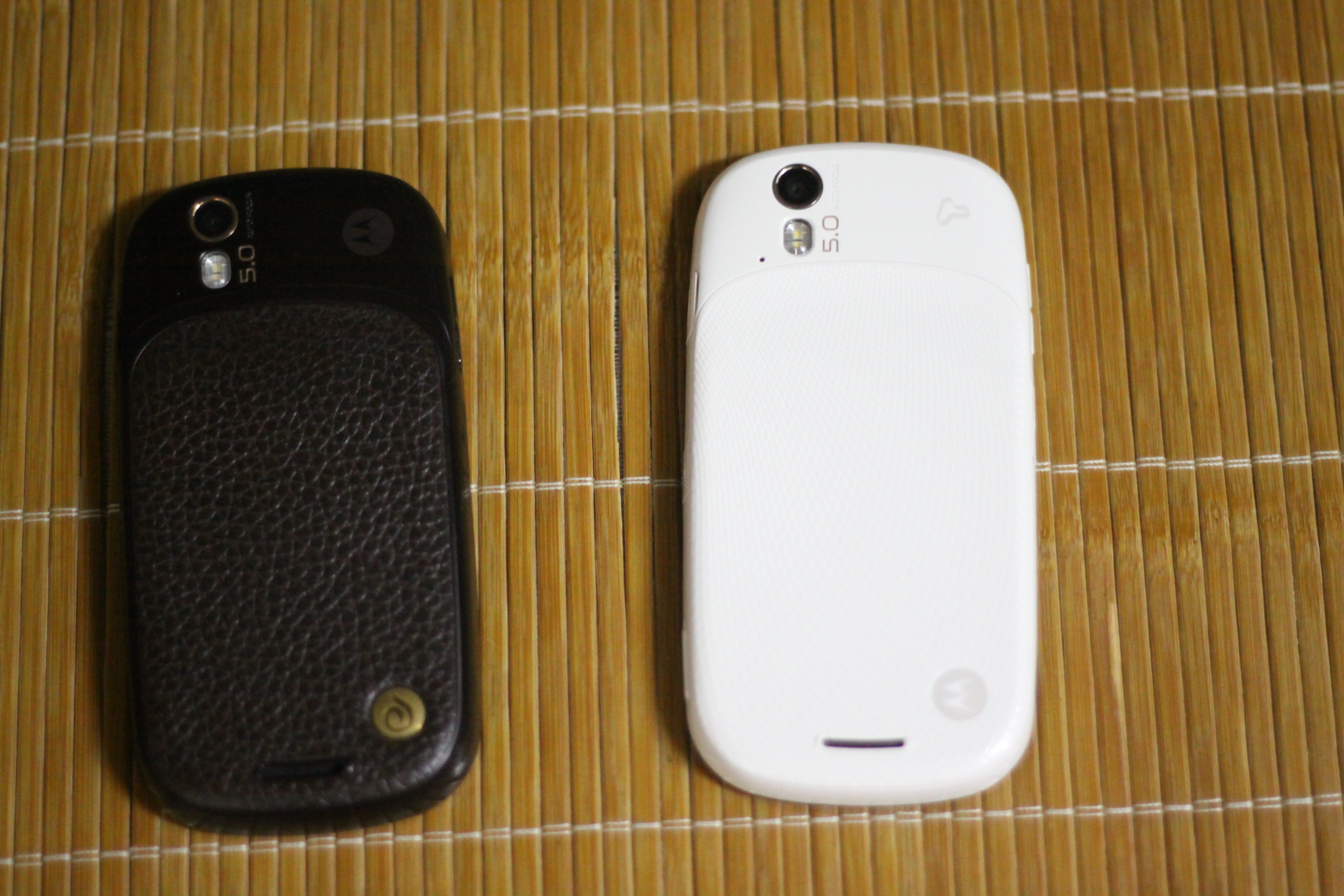 xt800w_xt800手机版_iphone4充电器