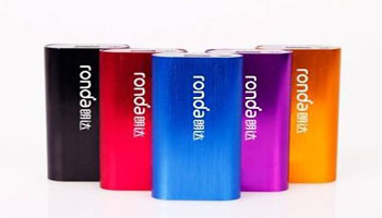 爱国者充电宝怎么样_朗达移动电源_手机充电宝什么牌子好