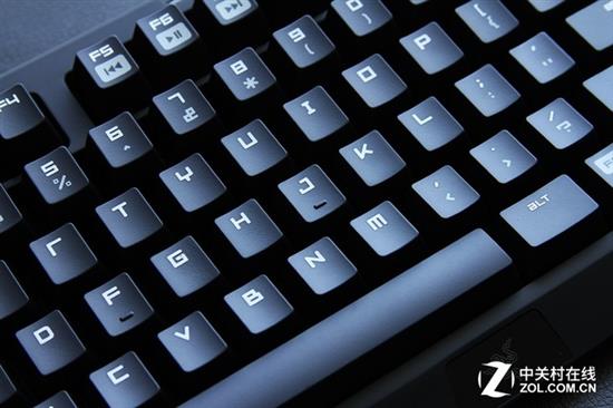 CF粉必备 雷蛇黑寡妇穿越火线典藏版评测 