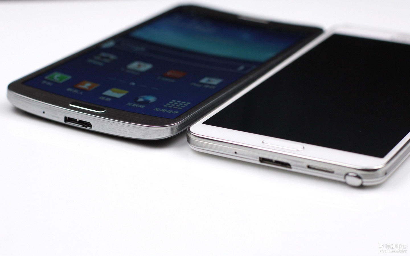 galaxy round_galaxy a8_galaxy note4 edge