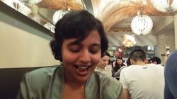 Galaxy Round曲面屏手机上手试玩：集人体工学之大成