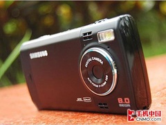 800万像素拍照至尊 三星I8510劲爆登场 
