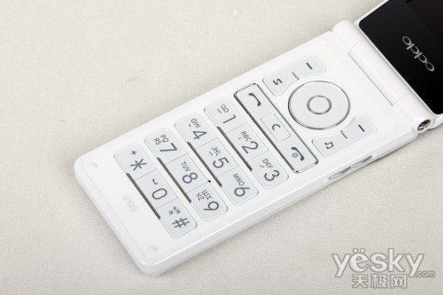 敲开SNS之门 深入评测会呼吸的OPPO U525