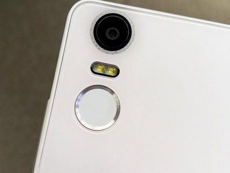 纽曼纽扣手机屏多少钱_纽曼纽扣_纽曼纽扣支持电子罗盘