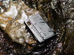 索尼TX10数码相机 