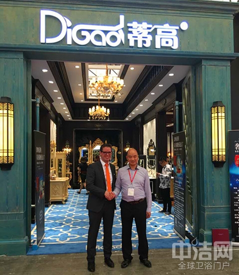 蒂高上海展首秀：当浴室柜遇上奢侈范