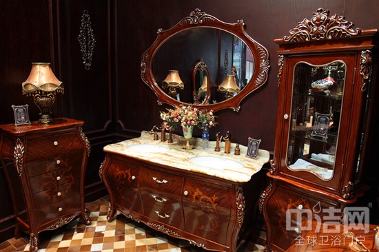 蒂高上海展首秀：当浴室柜遇上奢侈范