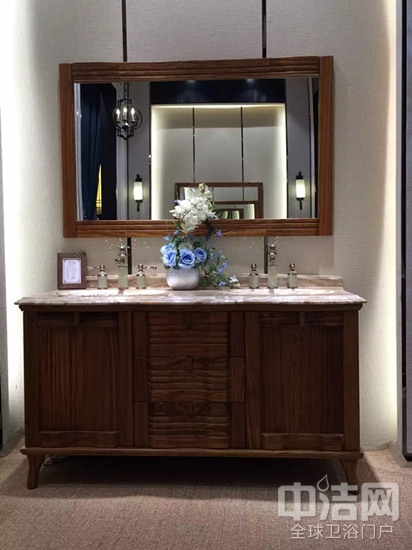 蒂高上海展首秀：当浴室柜遇上奢侈范