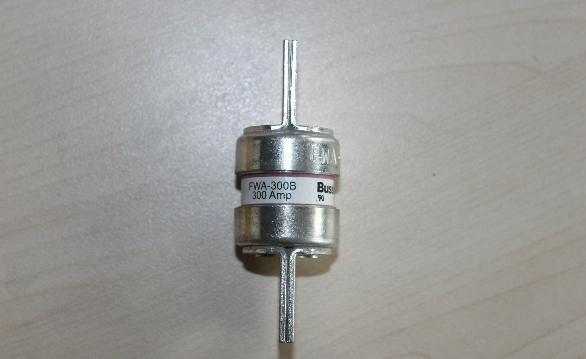 快速熔断器_快速熔断器选型_快速熔断器参数
