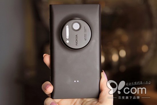 诺基亚7650_诺基亚7650外星人广告_诺基亚7650 上市价格