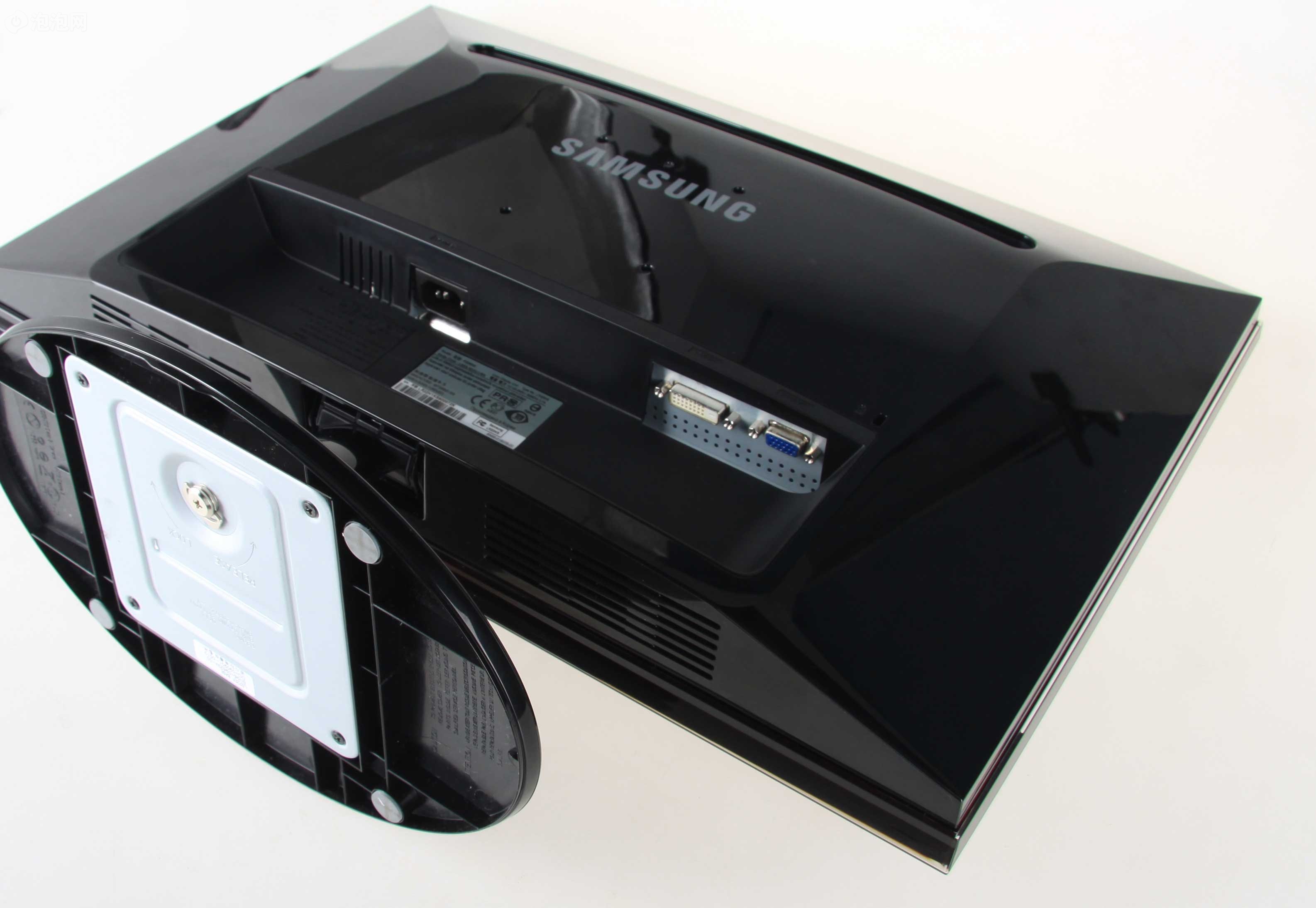 dvi hdmi哪个好_三星p2250w用的dvi_p2250w