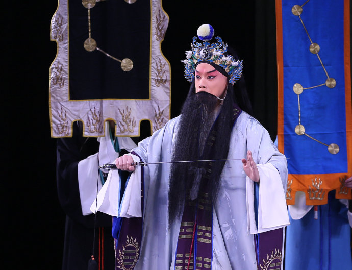 和尚打伞成语_关于孔明的成语_孔明借东风成语