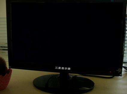 p2250w_p2250w 调整角度_三星p2250w用的dvi