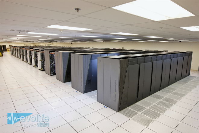 两年过去了 天河二号依然是地球上最快的超级计算机