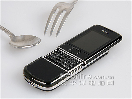 诺基亚 8800 Arte