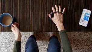 带上这家伙可以隔空打字，从此键盘是路人~