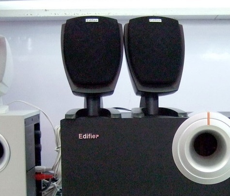 电脑耳机大概多少钱_电脑音箱_漫步者r101t06怎么样