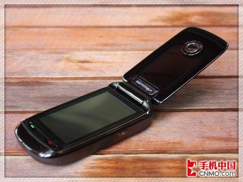 横空出世明者 摩托罗拉A1210到货 