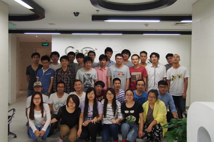 畅聊天下加班_北京畅聊天下老板_北京畅聊天下科技地址